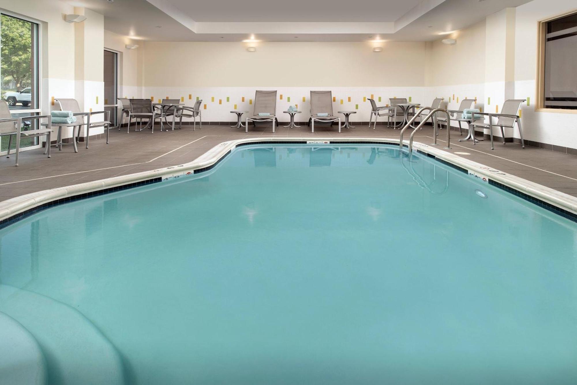 Fairfield Inn & Suites Baltimore BWI Airport Linthicum Exterior foto